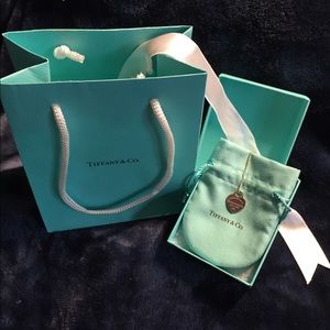 Return to Tiffany’s 18” heart necklace